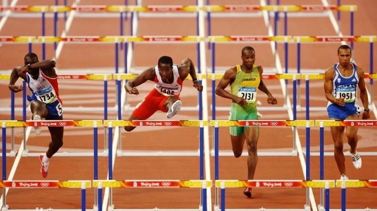 格里芬的噩梦！还记得大黑熊兰多夫的风采吗！